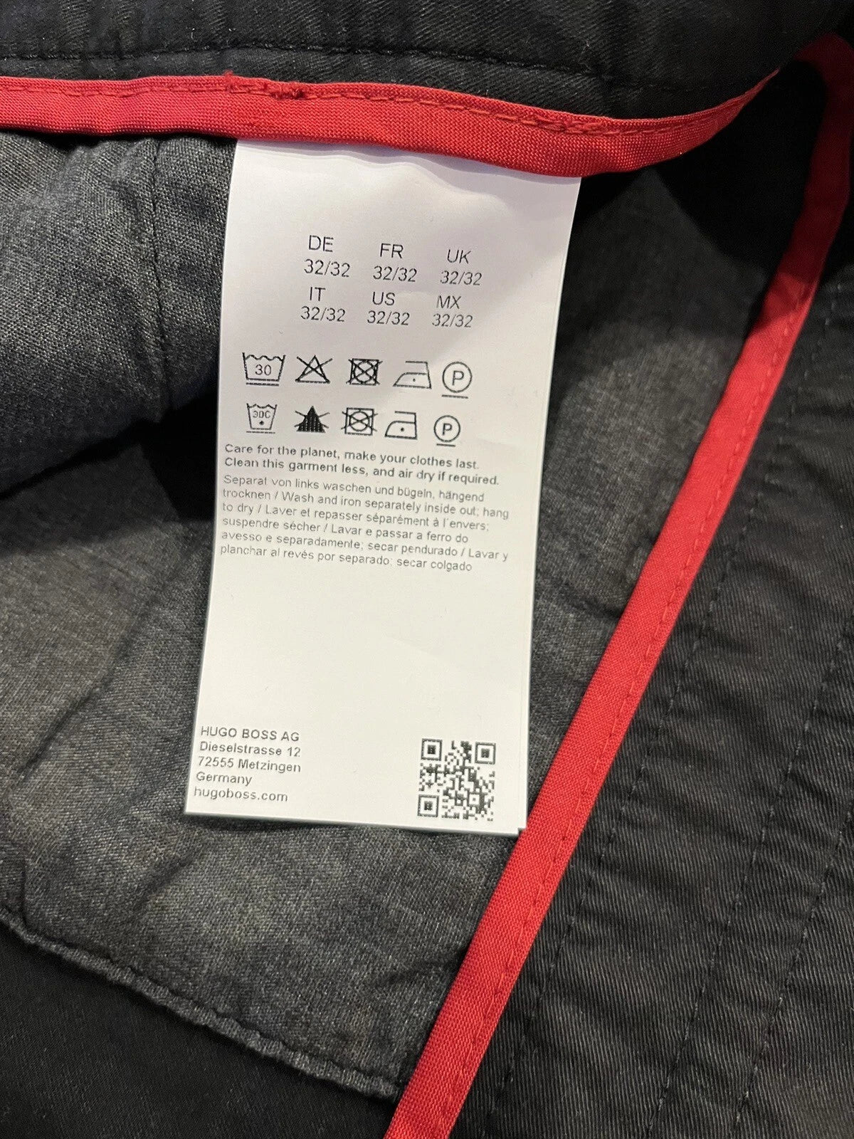 HUGO BOSS Slim Fit Pants Trousers in Cotton Stretch Gabardine - Size 32 x 32