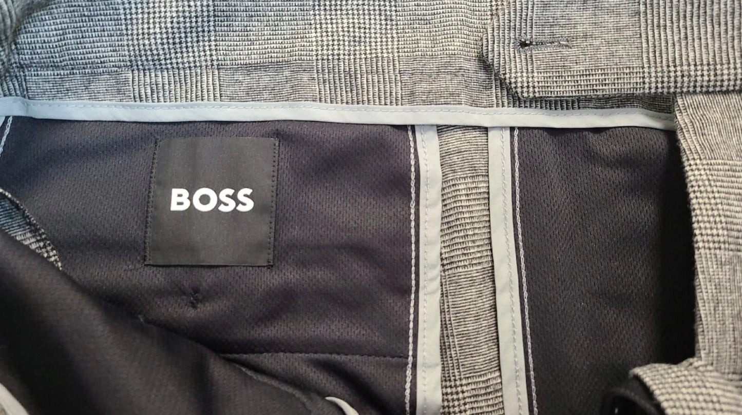 BOSS Relaxed Fit Pants in Performance Stretch Tech Flanell - Size 34R