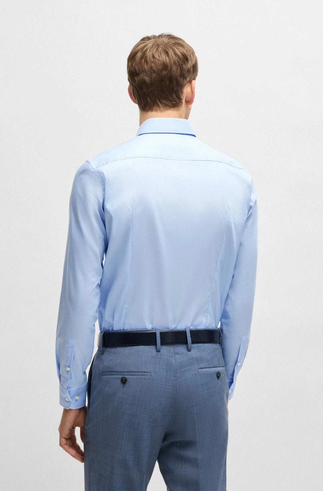 BOSS Hank Cotton Dress Shirt in Easy Iron Slim Fit Made in Italy - 15.5 / 39