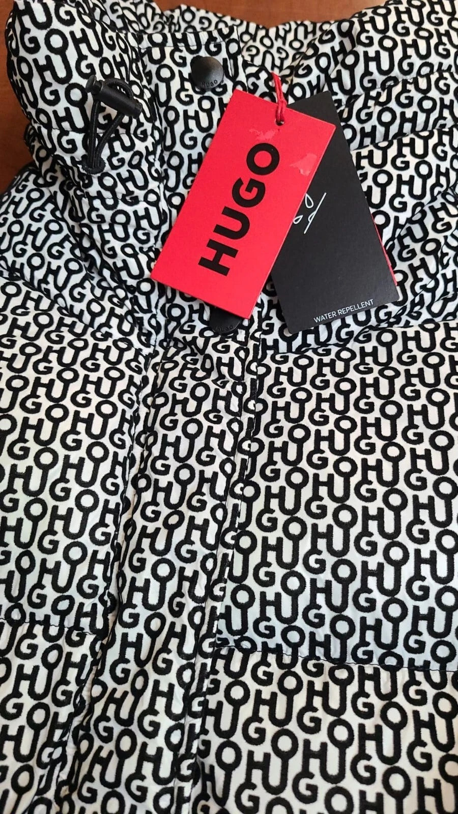 $495 - HUGO BOSS Boxy Fit Padded Jacket with All Over Monograms - Size S / CH