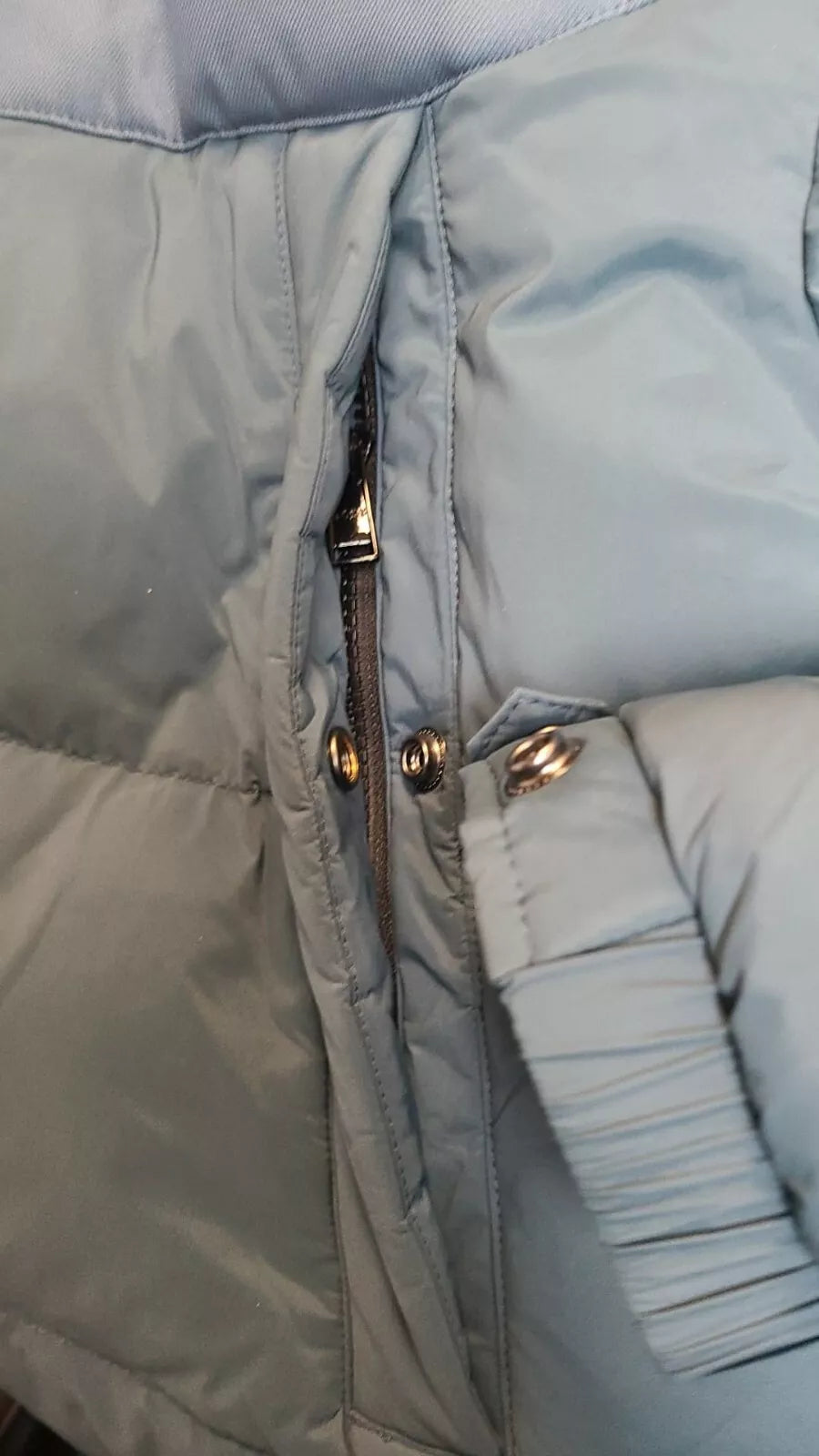 $595 - BOSS Corado Water Repellent Hooded Jacket Regular Fit in Teal - Size 38R
