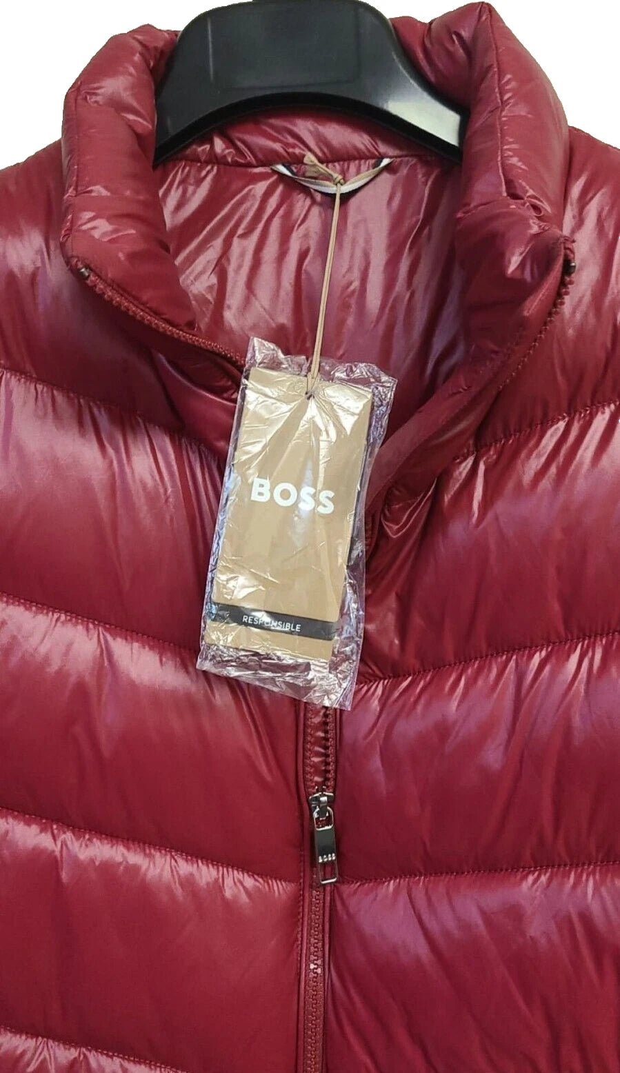 HUGO BOSS Padded Water Repellent Quilted Short Jacket in Red - Size 4 / 26