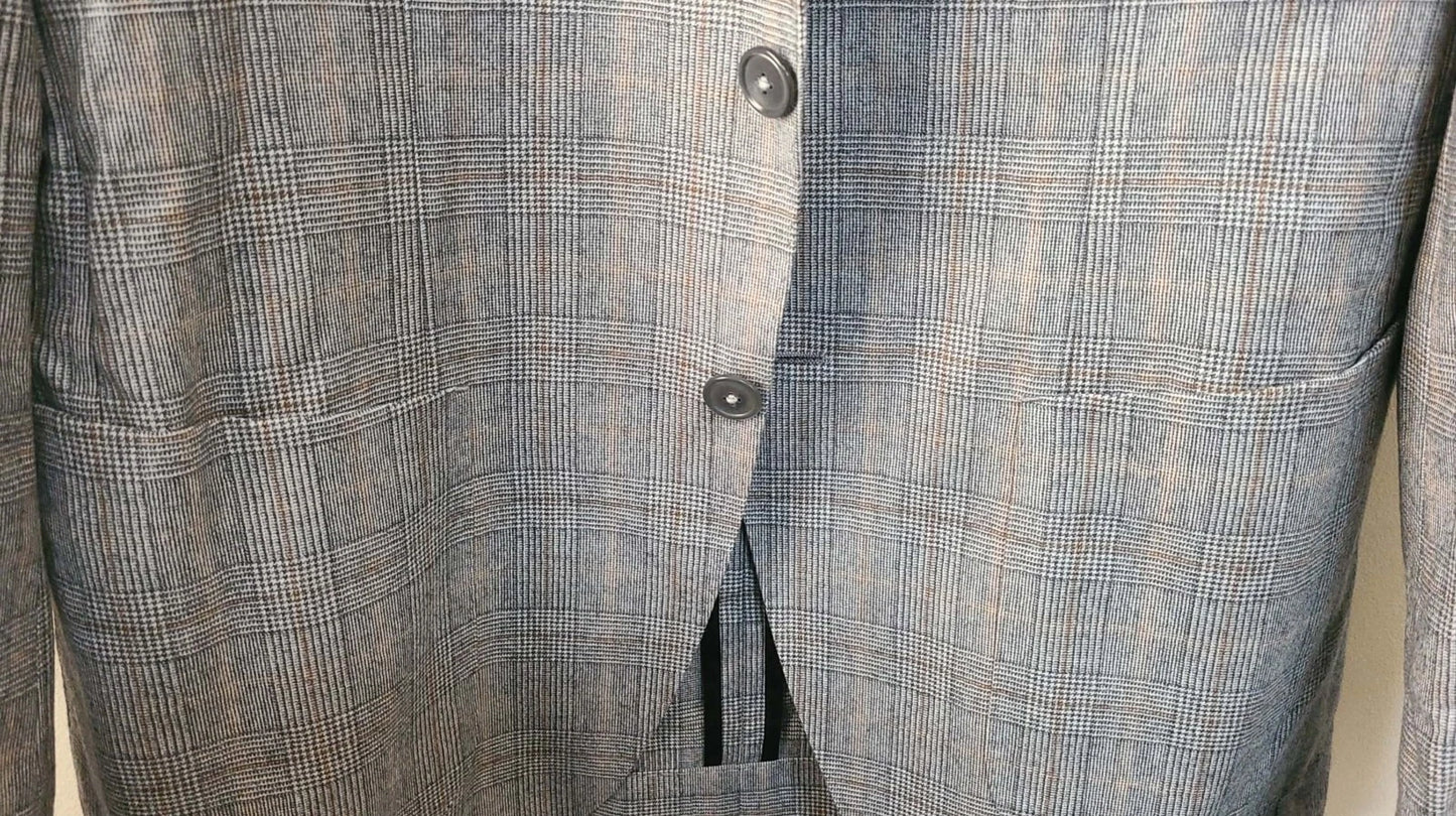 BOSS Regular Fit Jacket Checked Virgin Wool Sport Coat Italian Fabric - Size 38R