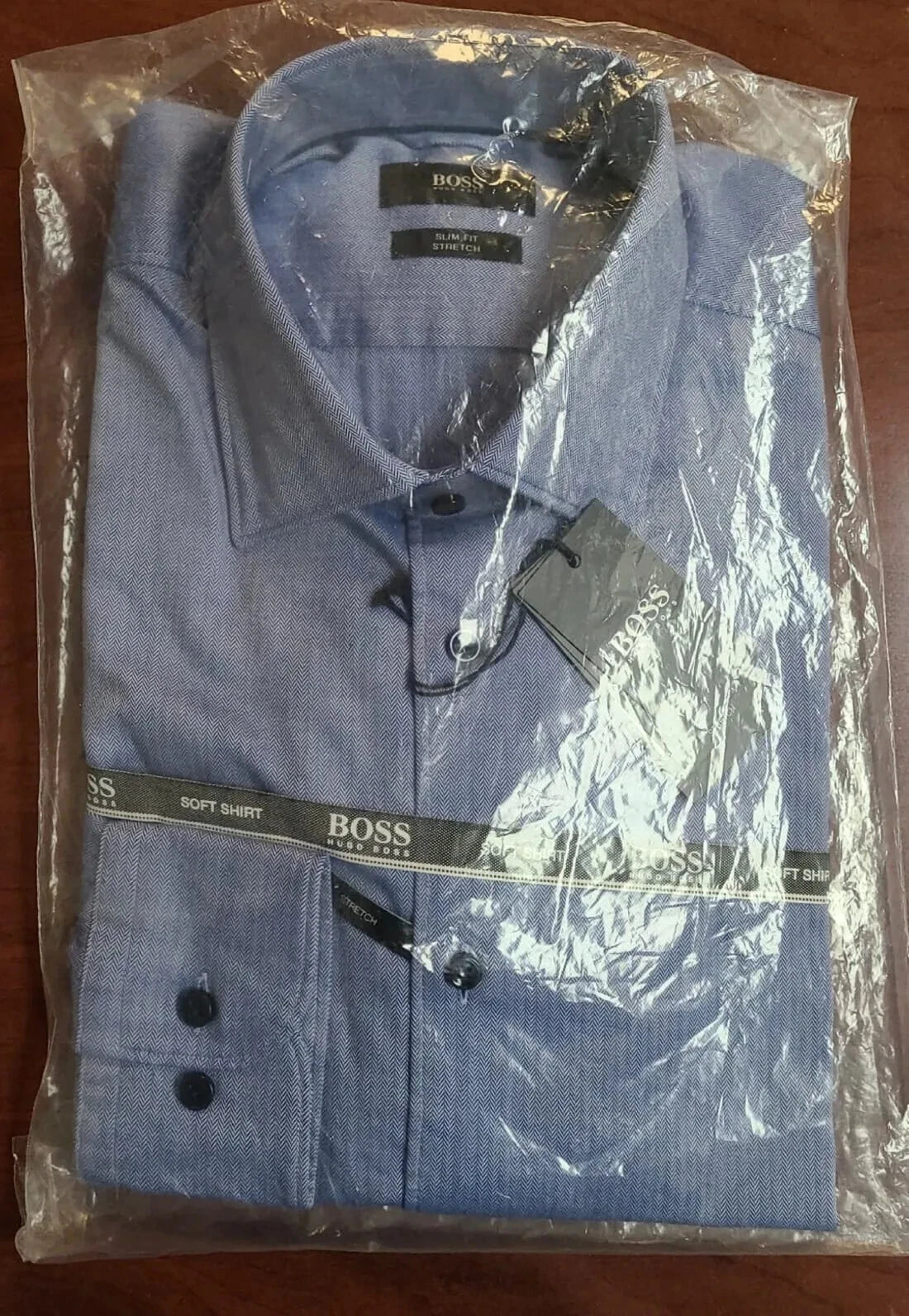 HUGO BOSS Herringbone Dress Shirt Slim Fit Soft Stretch Cotton - Size 15.5 / 39