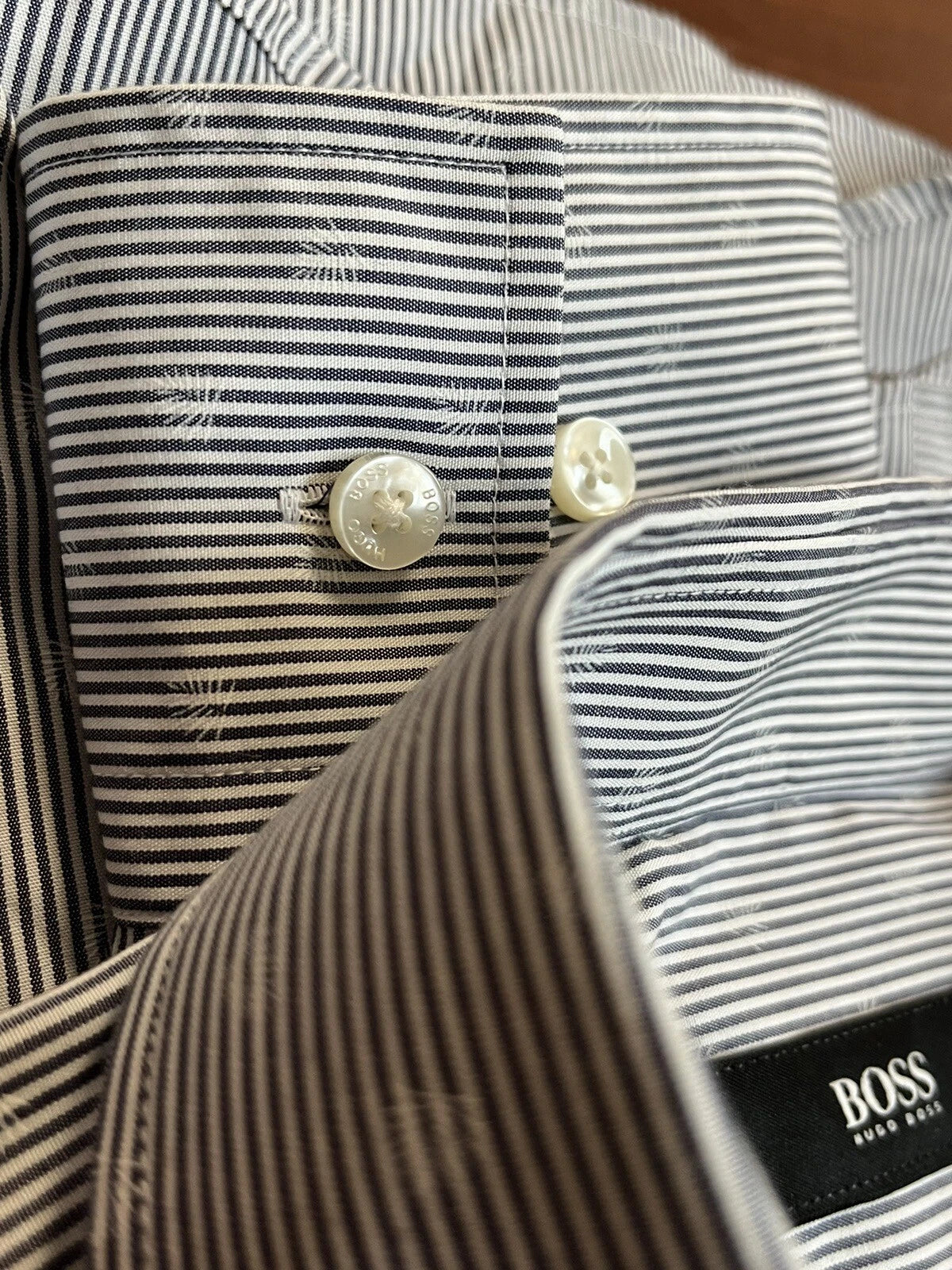 HUGO BOSS Jason Slim Fit Dress Shirt Travel Line Made in Italy - Size 15.5 / 39