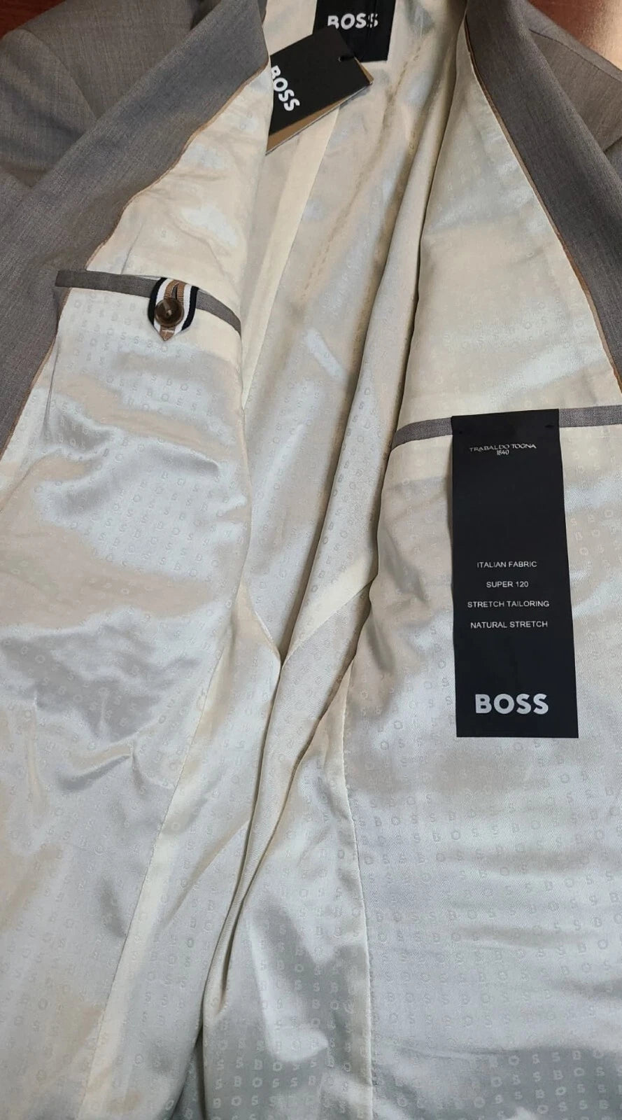 BOSS Suit Jacket in Stretch Italian Virgin Wool Fabric Slim Fit - Size 40R