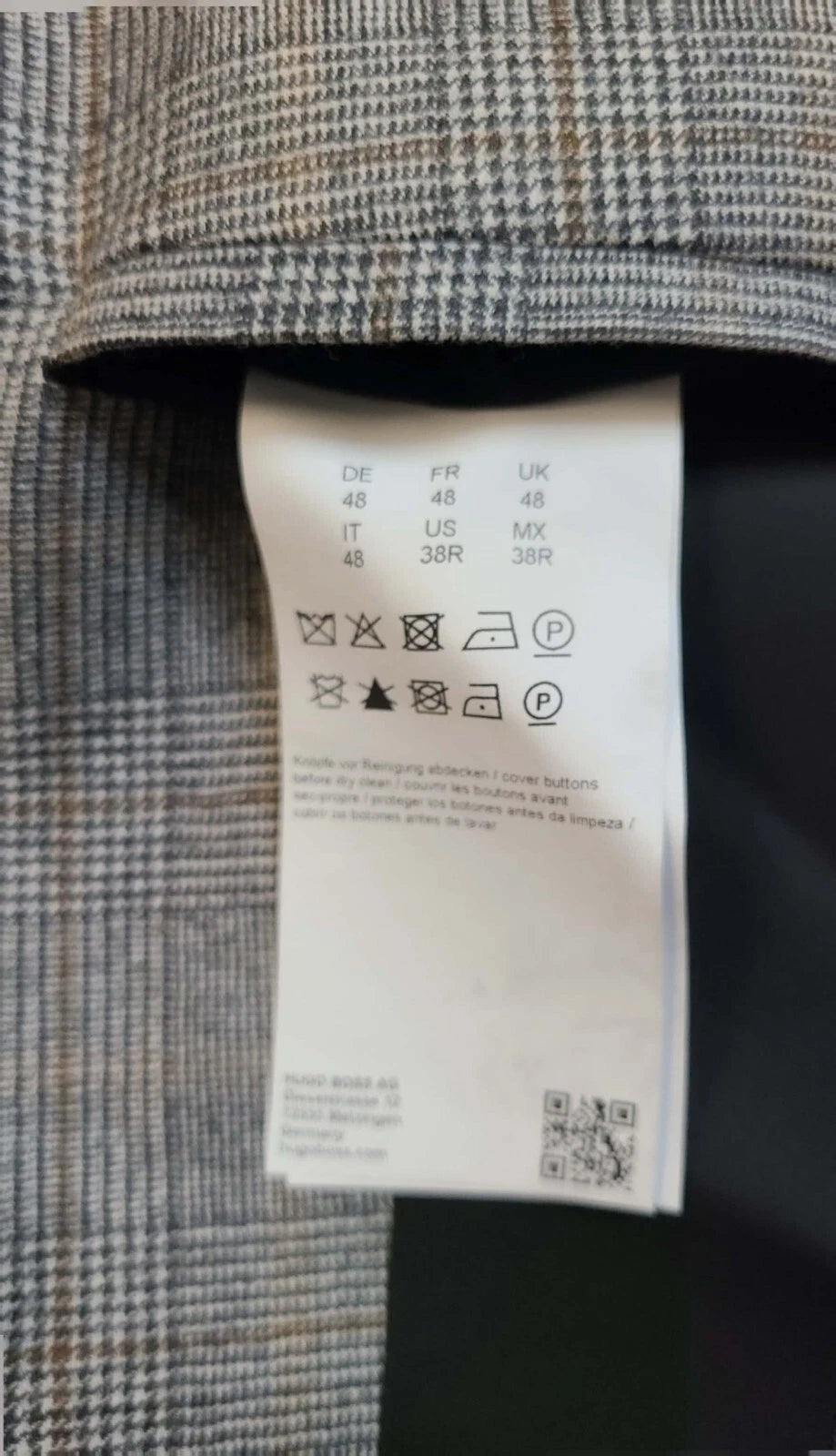 BOSS Regular Fit Jacket Checked Virgin Wool Sport Coat Italian Fabric - Size 38R