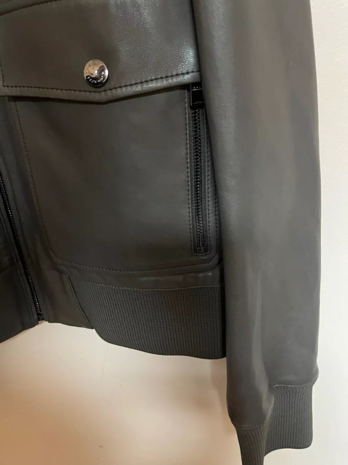 $645 - HUGO BOSS Gonel Leather Flight Jacket Ribbed Trims Regular Fit - Size 38R
