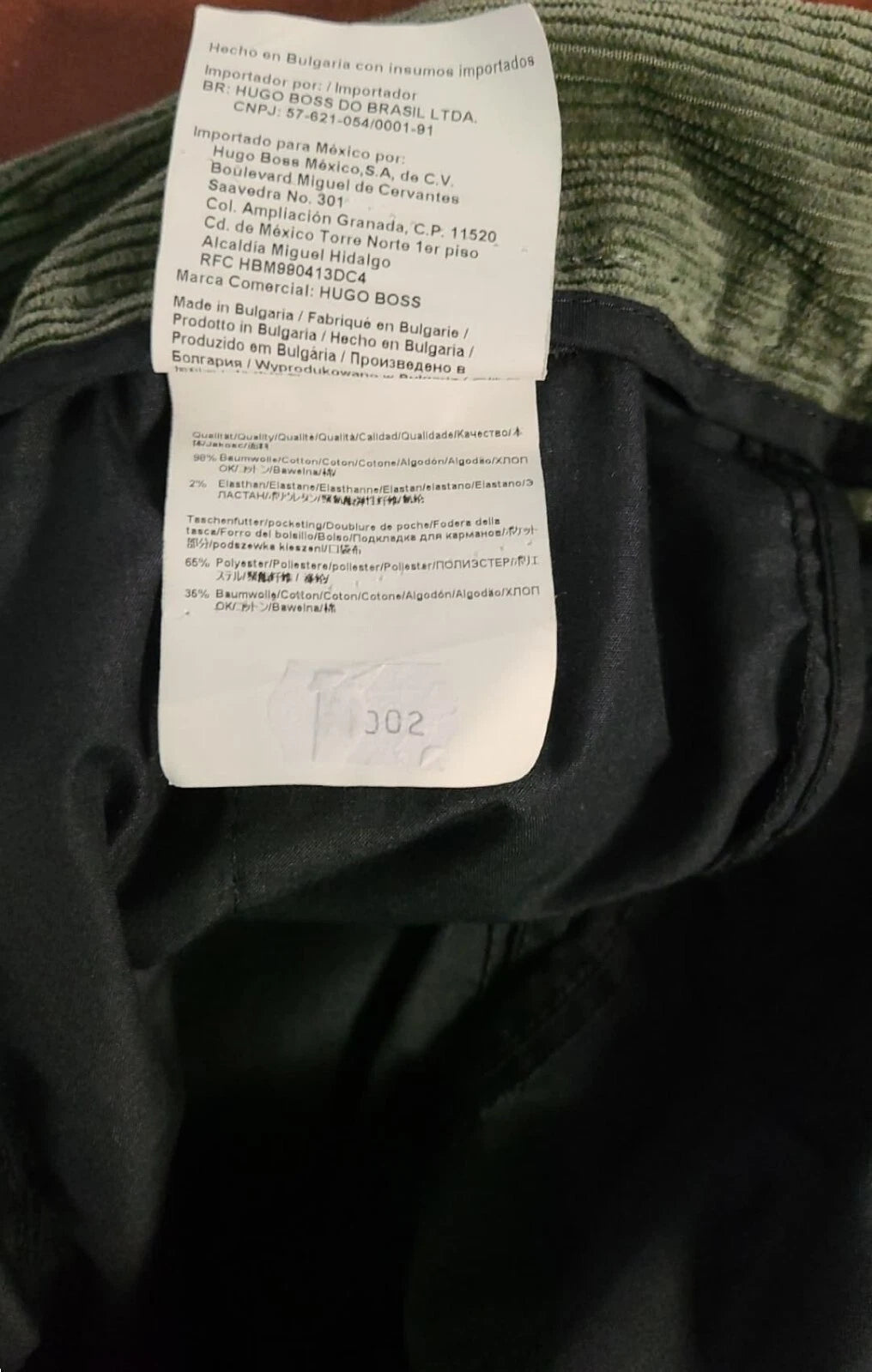 BOSS Relaxed Comfort Fit Pleated Pants in Cotton Corduroy - Size 34R
