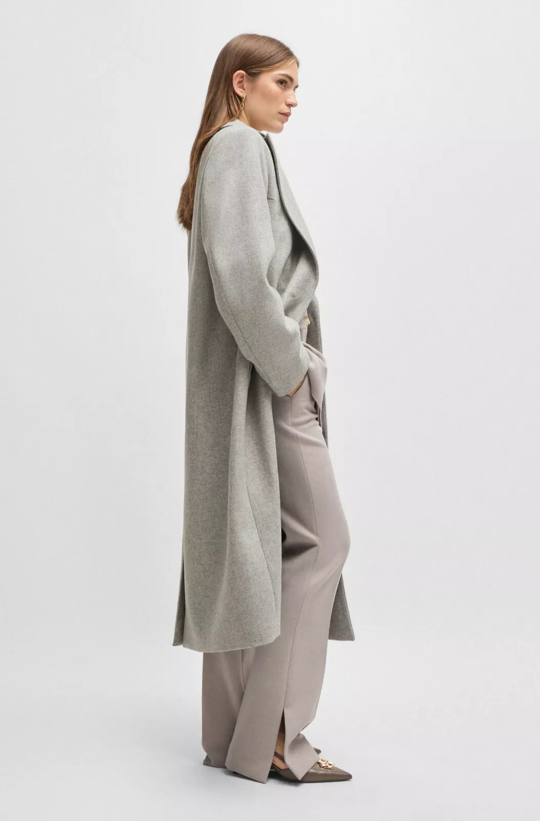 $895 - BOSS Luxury Coat in Wool with Cashmere Oversize Fit Silver - Size 4 / 26