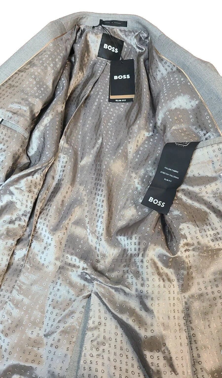 $495 - BOSS Suit Jacket in Melange Stretch Wool Blend - Slim Fit - Size 38R