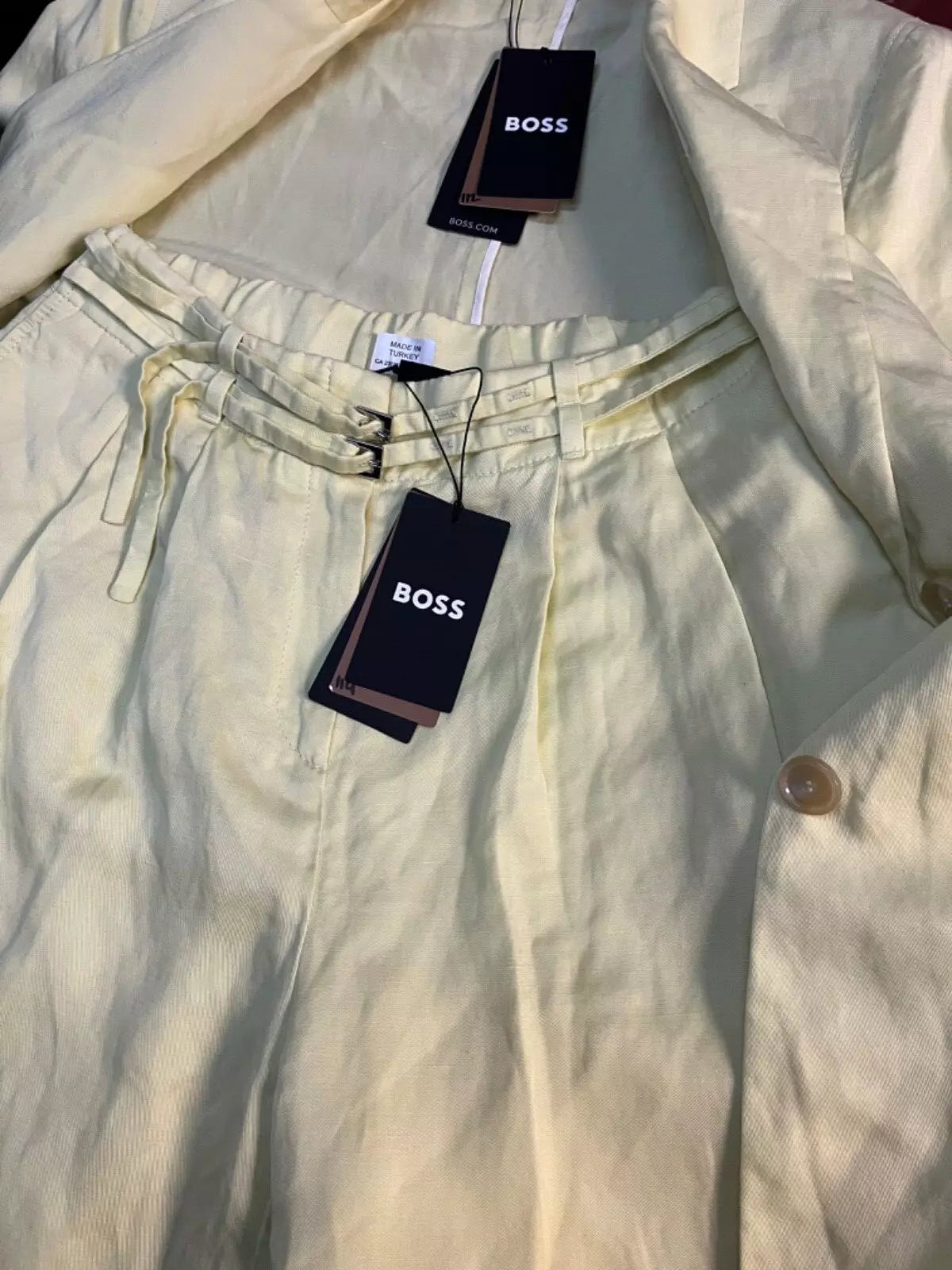 BOSS Women Relaxed Fit Jacket with Shorts in Linen Blend Blazer - Size 4/ 26