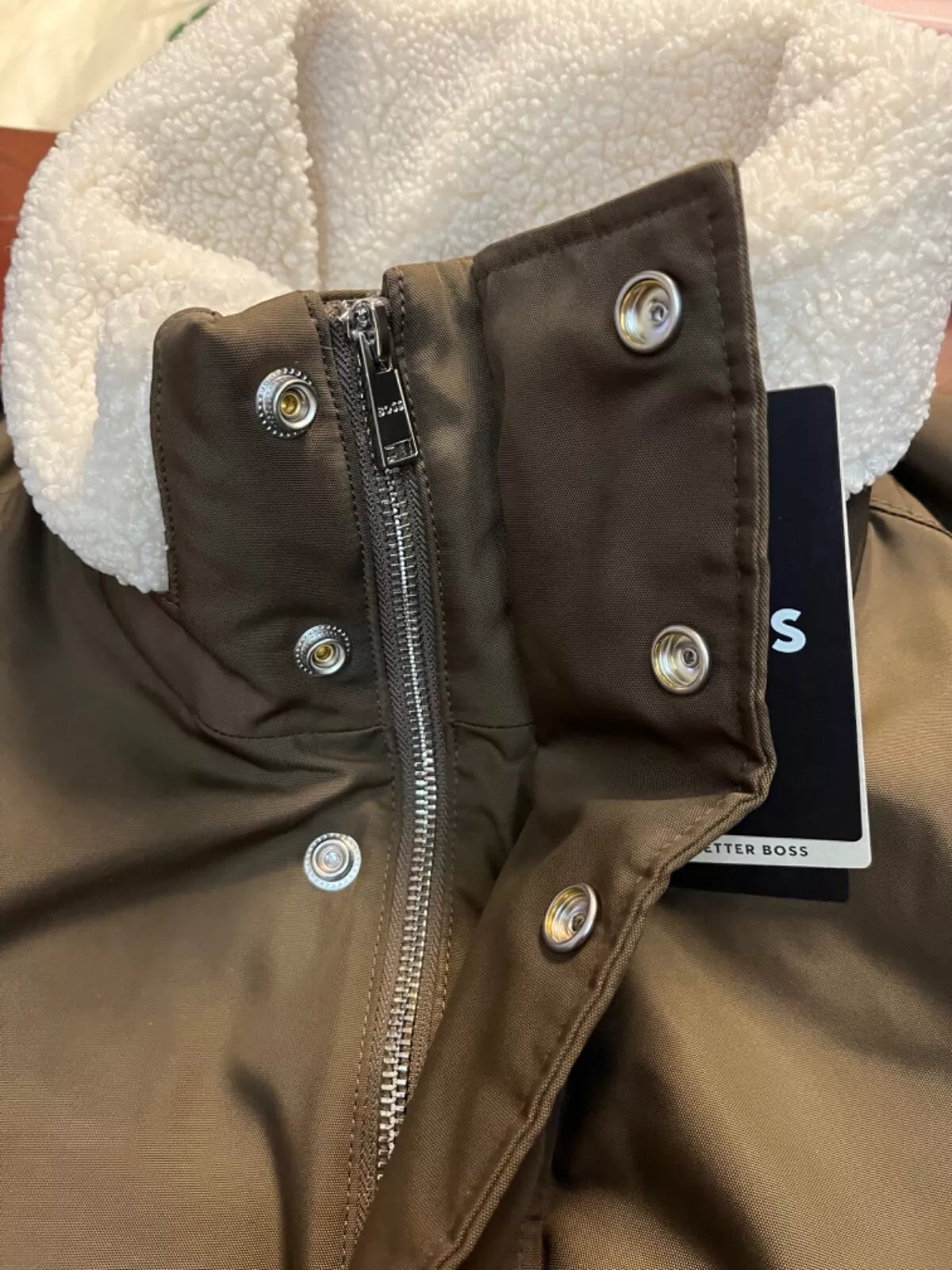 $645 BOSS Water Repellent Jacket Faux-Fur Collar Shoulder Logo Regular Fit - 40R