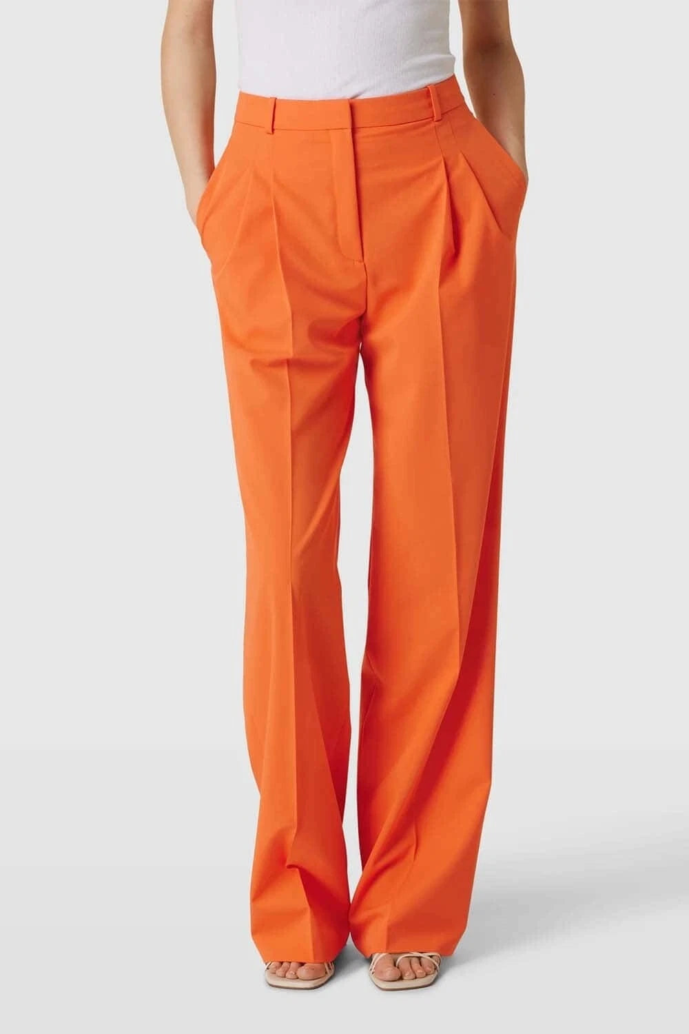 HUGO BOSS  Havira Relaxed Fit Pants Double Front Pleats in Orange - Size 4 / 26