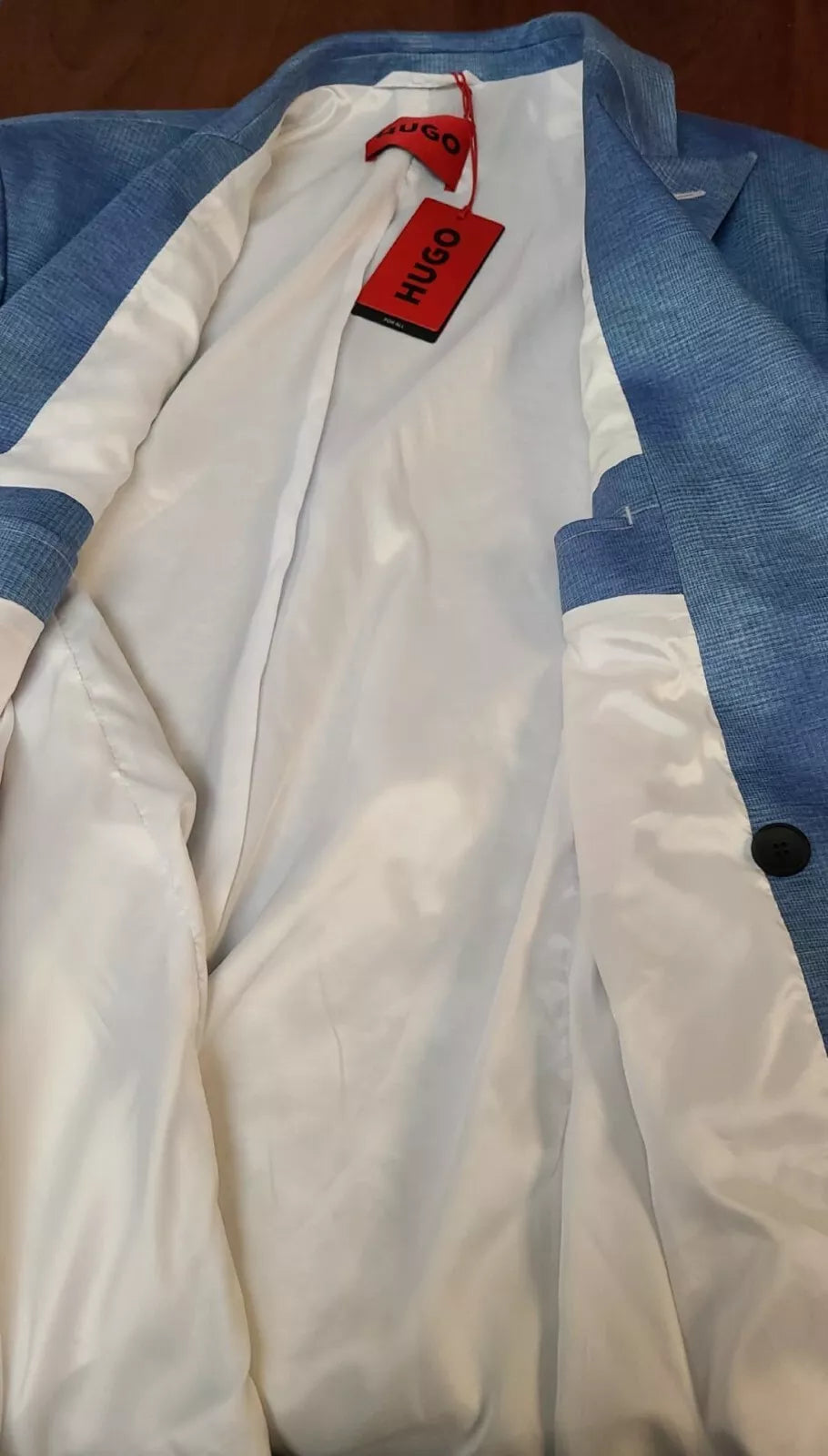 $1,395 - HUGO Modern Fit Double-Breasted Suit Performance Super Flex - M