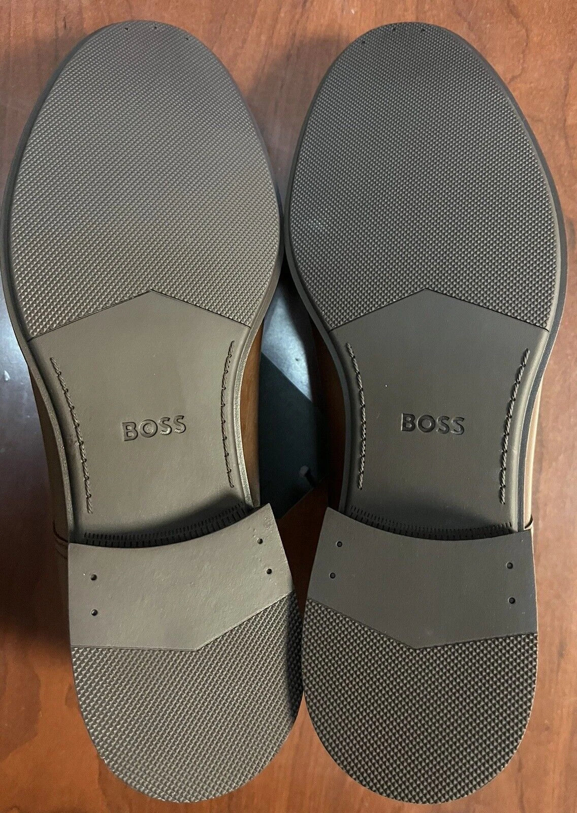 HUGO BOSS Colby Leather Derby Shoes in Brown Dress Shoes - Size 6.5 / 40