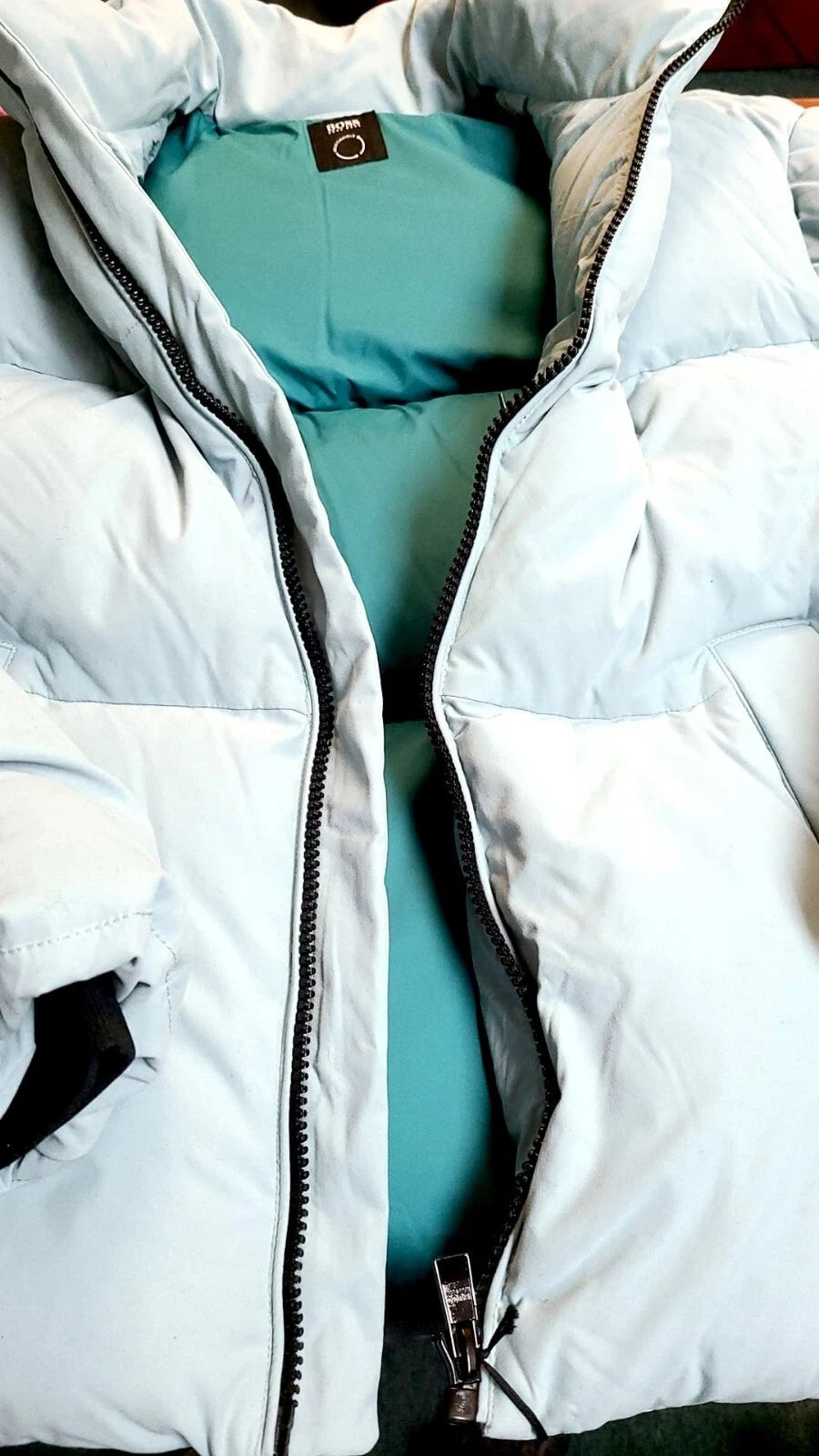 $895 - HUGO BOSS Real Down Puffer Iconic Jacket with Logo - Size 38R